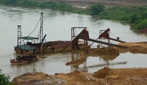 杜絕非法采砂，機(jī)制砂生產(chǎn)才是長久之道！